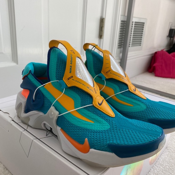 nike adapt huarache hyper jade